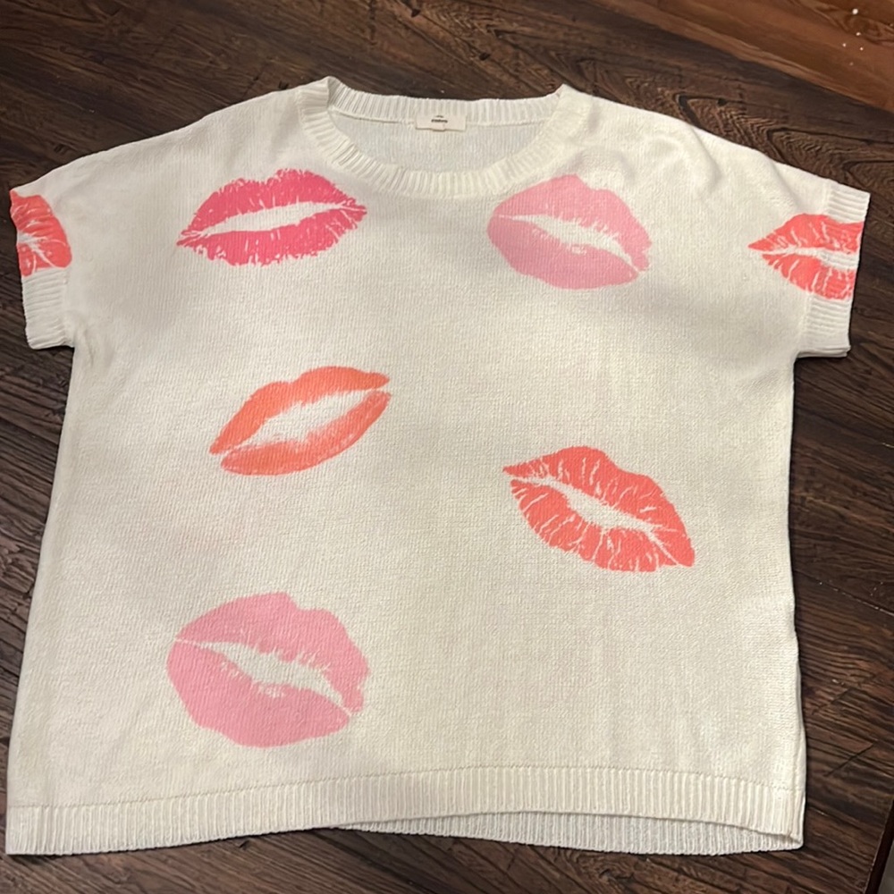 Super Cute Entro Top